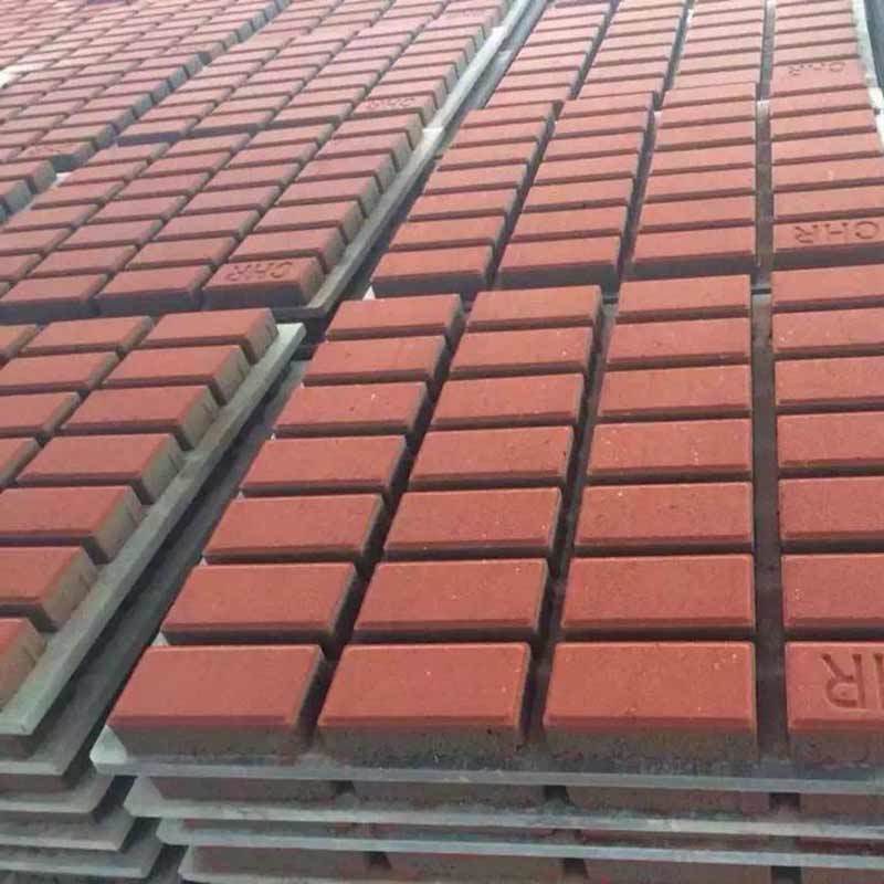 Visiškai automatinių blokinių mašinų evoliucija statybos technologijoje